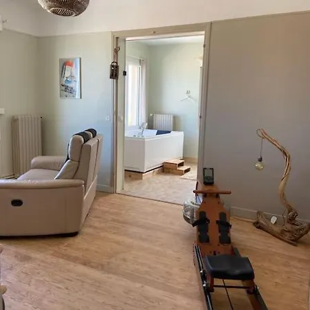 Privatif Face Riva Romantic&spa Villa *