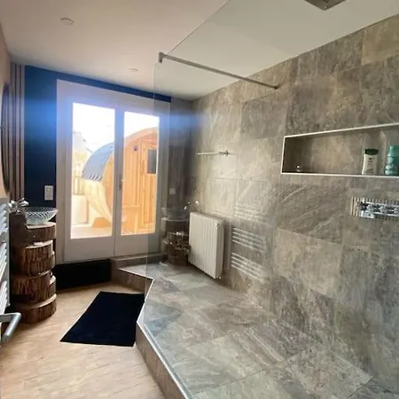 Villa Privatif Face Riva Romantic&spa *