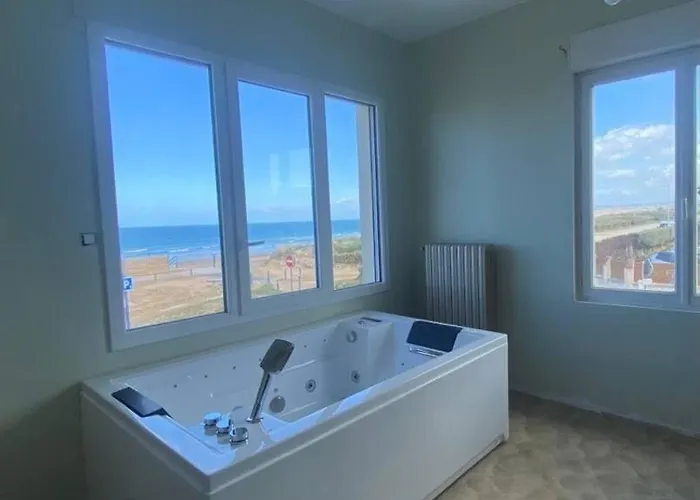 Privatif Face Riva Romantic & Villa Ouistreham